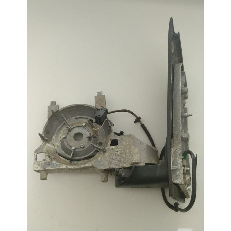 Каркас лівого дзеркала електро Caddy